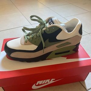 Nike Air Max 90 Lahar NRG Escape